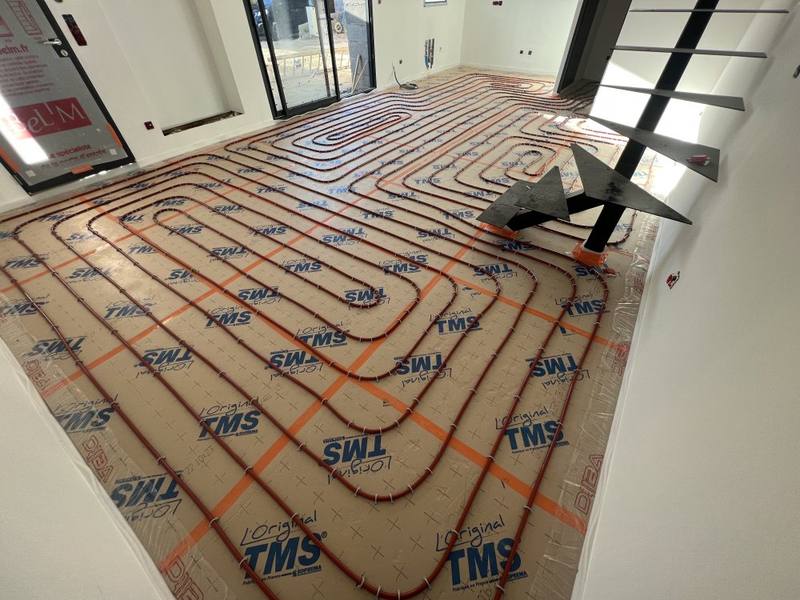 Plancher chauffant posé sur une rénovation à Fareins